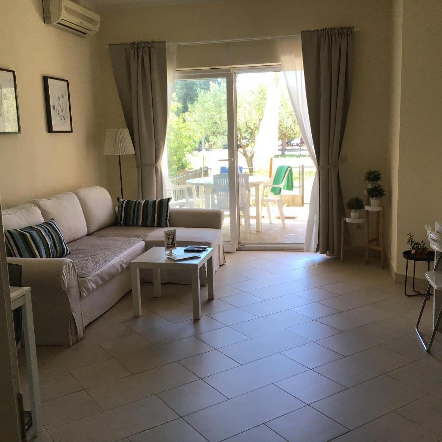 Apartments Nautica Новиград Екстериор снимка