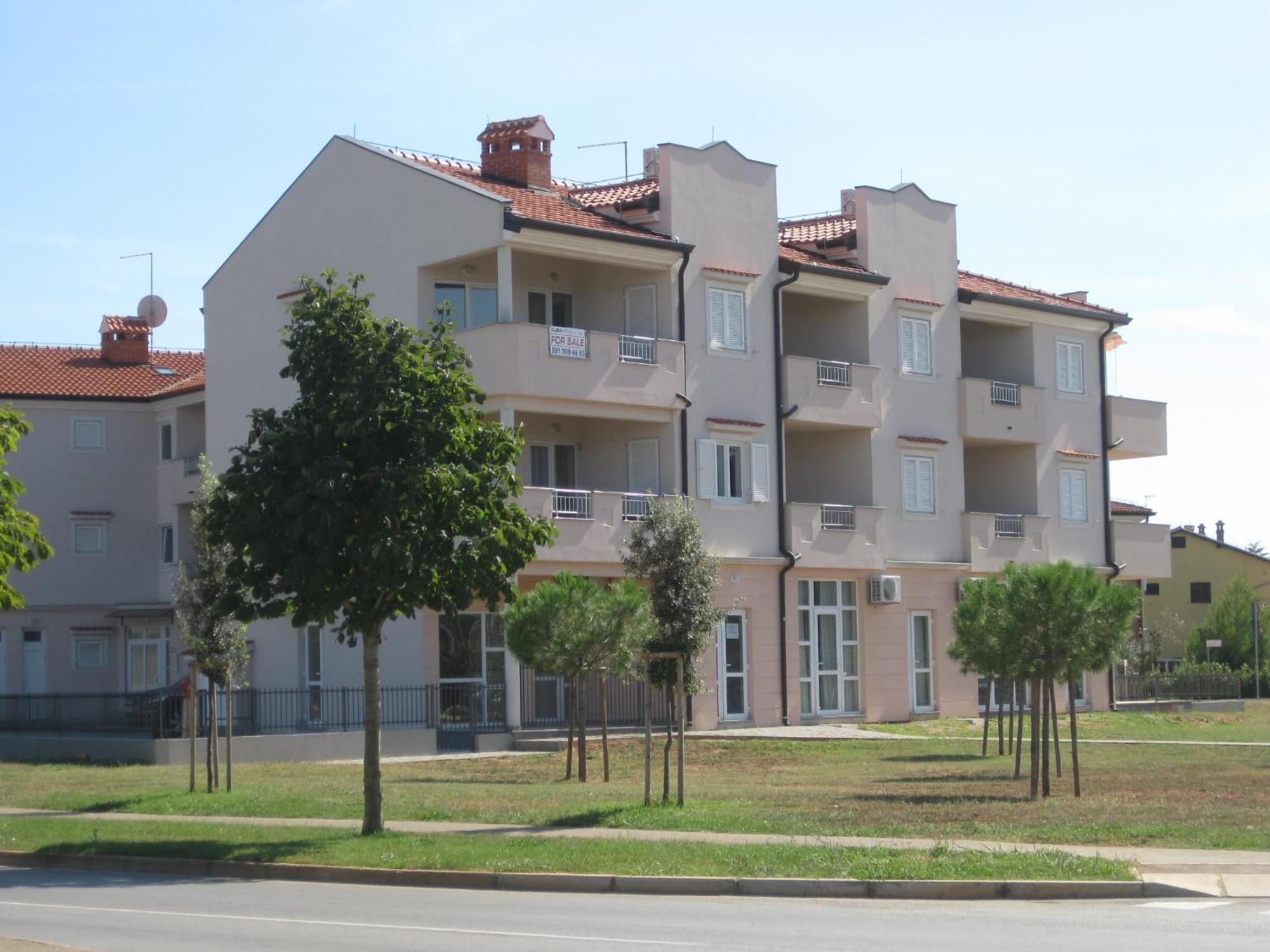 Apartments Nautica Новиград Екстериор снимка